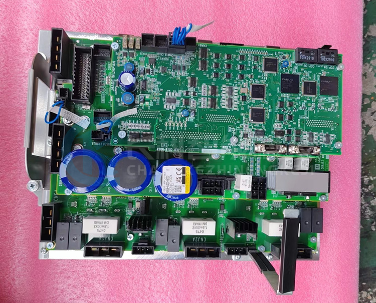 發(fā)那科六軸驅(qū)動器I/O板A20B-8102-0320/05A